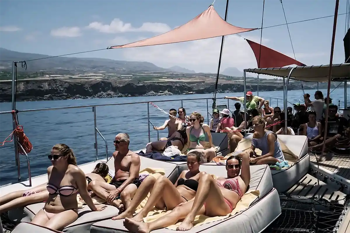 Avistamiento de Cetáceos en Catamarán a Vela - Foto 17