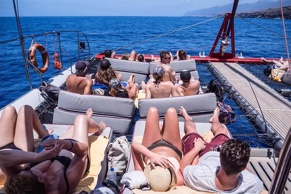 Avistamiento de Cetáceos en Catamarán a Vela - Foto 7