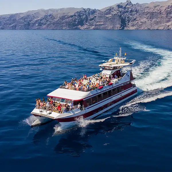 Barco con Visión Submarina