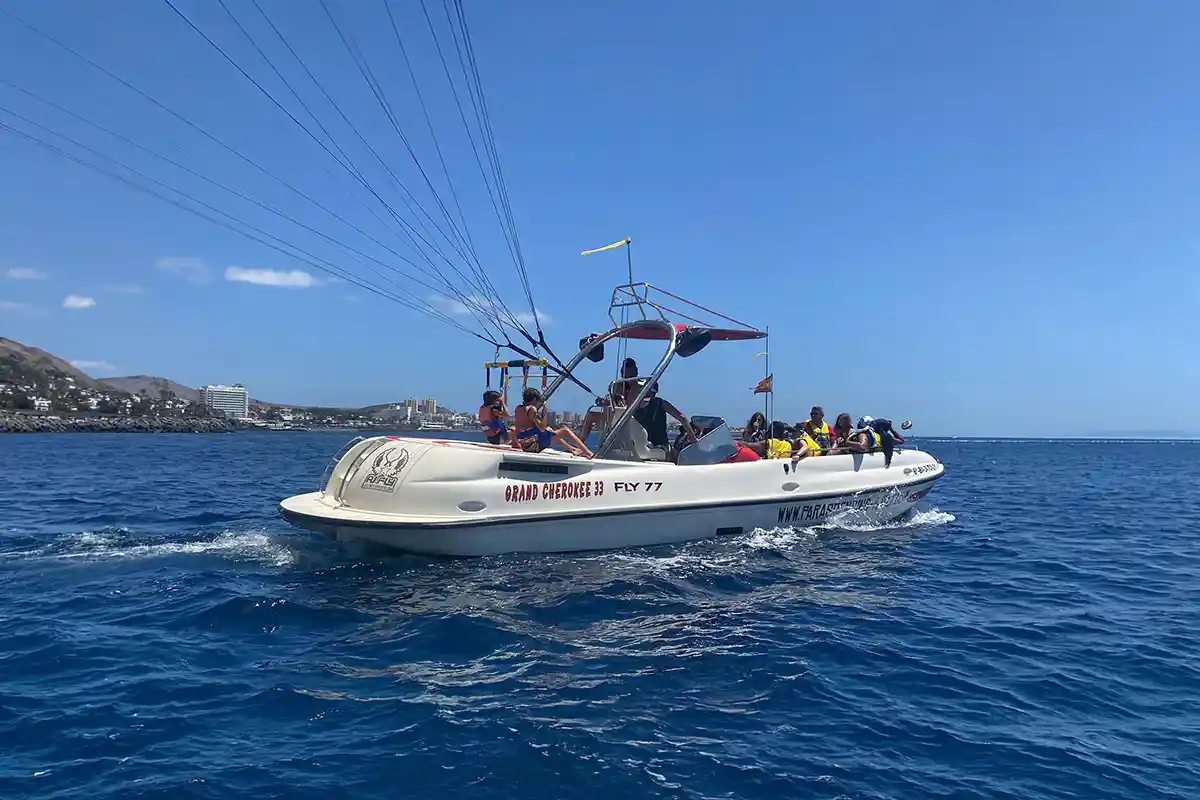 Vuelo en Parasailing en Costa Adeje - Foto 11