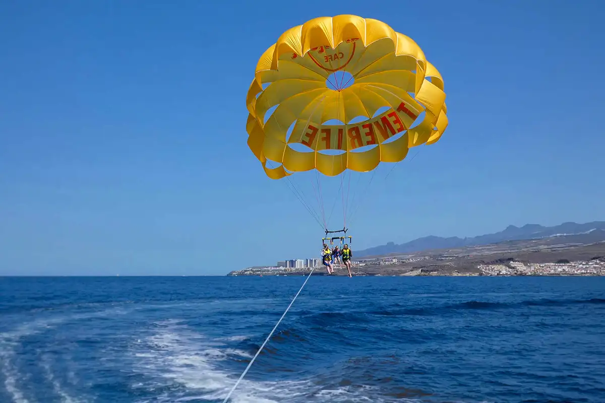 Vuelo en Parasailing en Costa Adeje - Foto 4