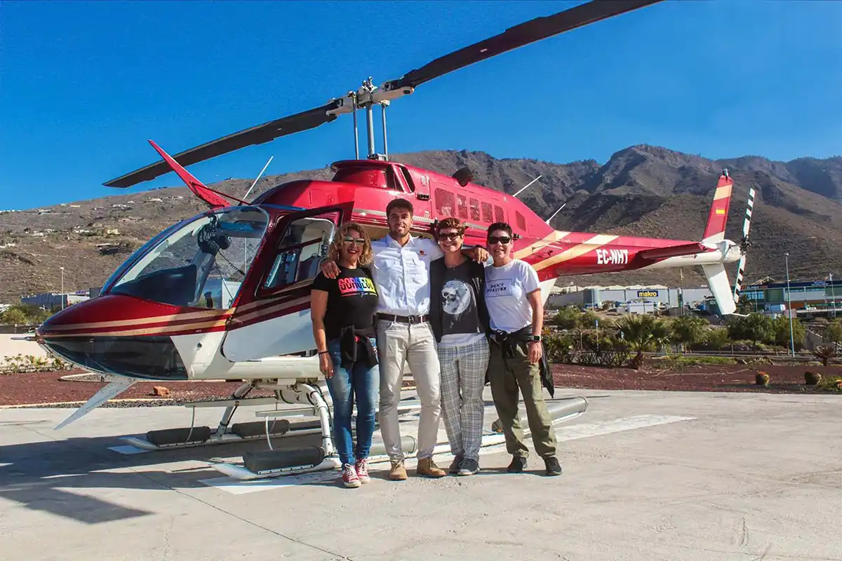 Helicopter Flight along the South Coast of Tenerife - Foto 15