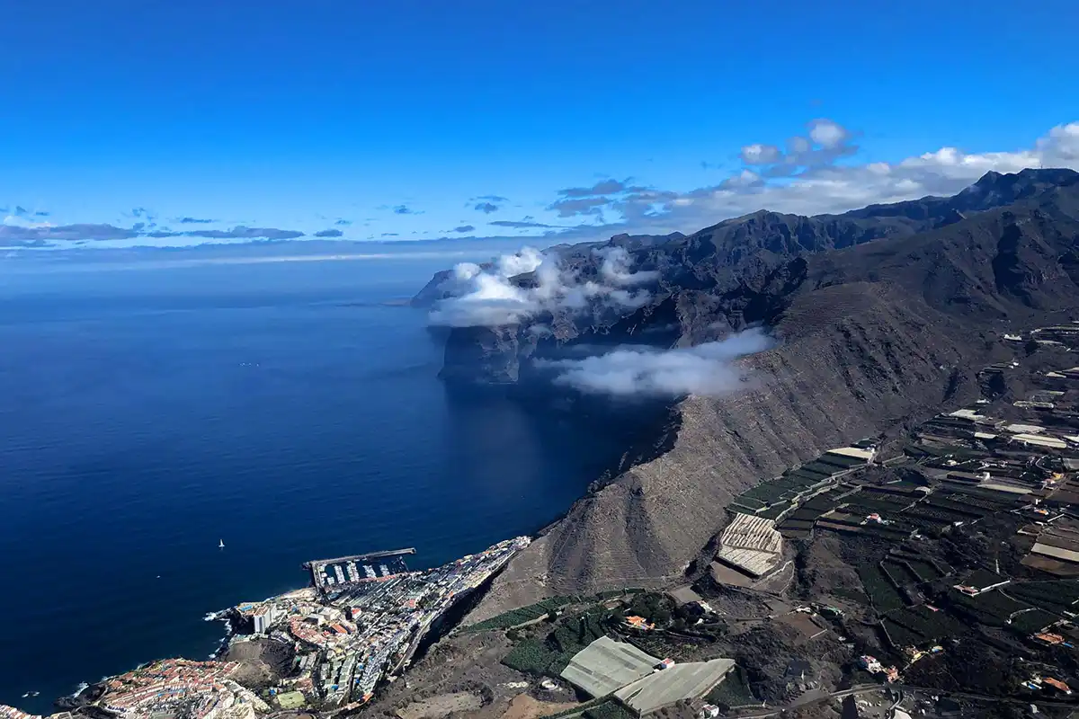 Los Gigantes Helicopter Flight in Tenerife - Foto 3
