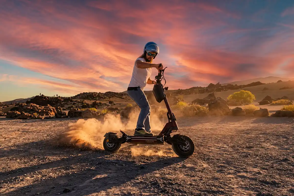 Tour en Patinete Eléctrico Off-Road al Atardecer - Foto 3
